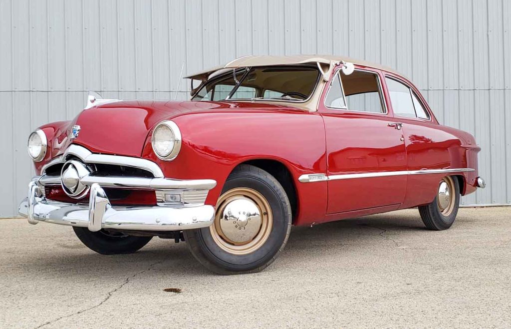 Ford custom tudor 1950